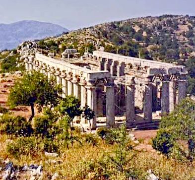 Храм Аполлона в Бассах