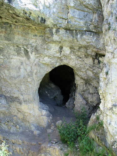 Денисова пещера.jpg